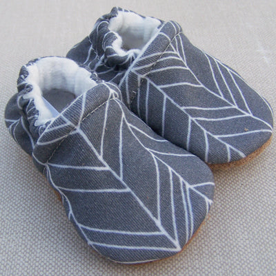 Snow and Arrows Cotton Slippers - Grey Feather