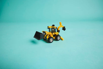 Lego Technic Backhoe Loader | 42197