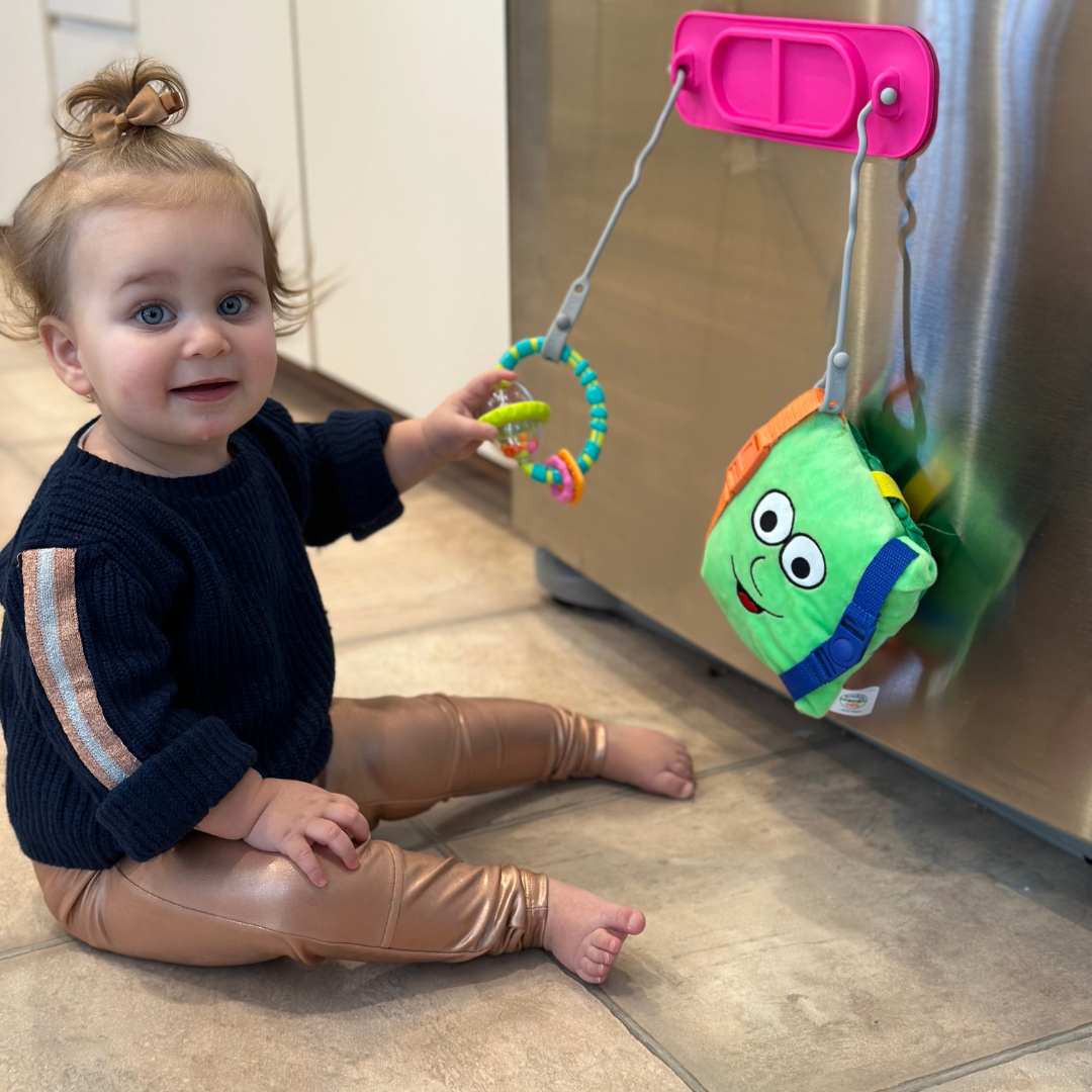 Busy Baby Mini Mat with Toy Straps
