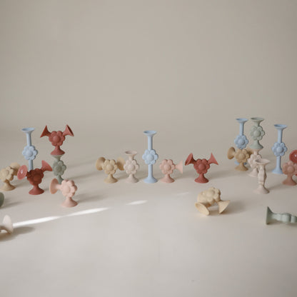 Daisy Silicone Suction Builders