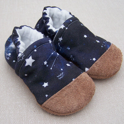 Snow and Arrows Cotton Slippers - Night Sky